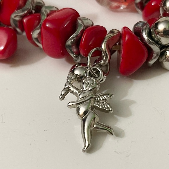 Red Beaded Stretch Bracelet Silver Tone Charms - Picture 4 of 14